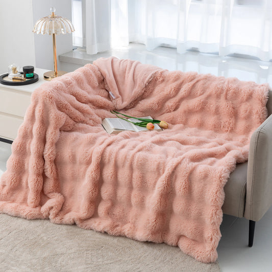 Plush Fur Blanket Orchid