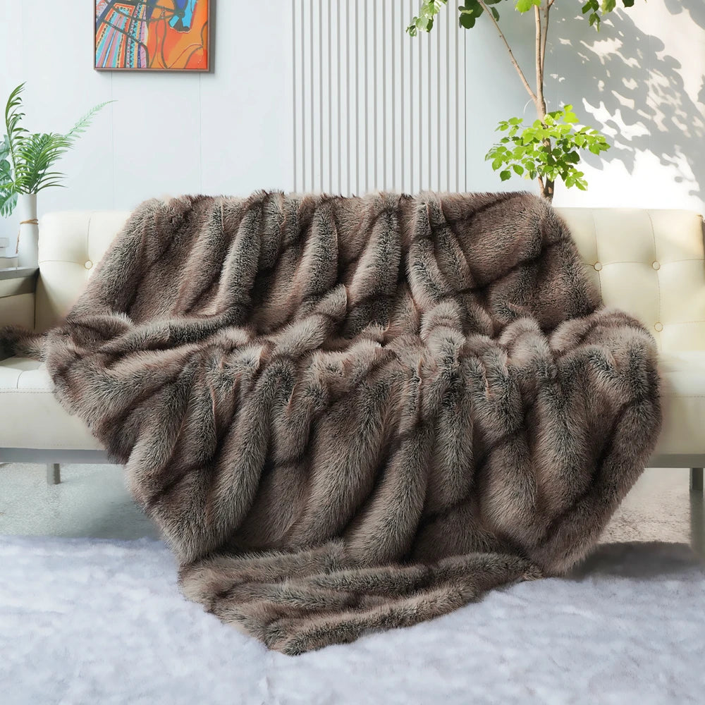 Plush Fur Blanket Mocha